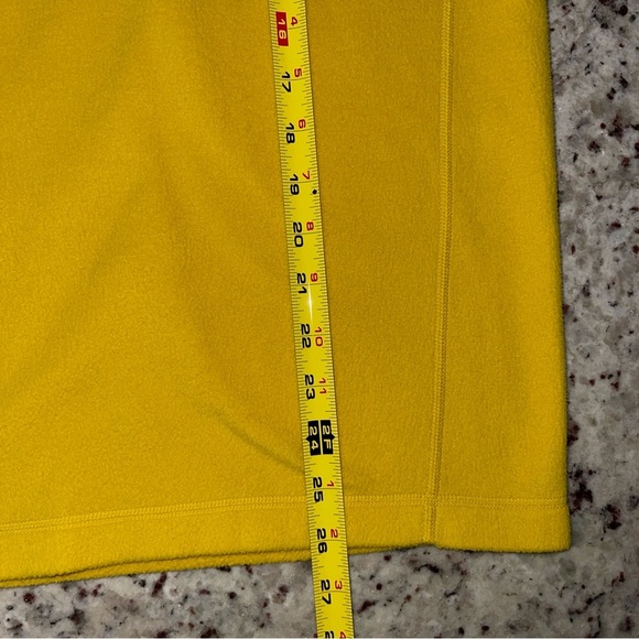 The North Face Fleece Quarter Zip Pullover Size Small Men’s Yellow Black Logo - Picture 7 of 7
